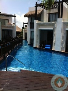 Azul Beach - swim up suite view
