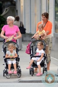 Mirka Federer with her twins Myla Rose, Charlene Riva