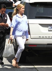 pregnant Kristin Cavallari out in LA