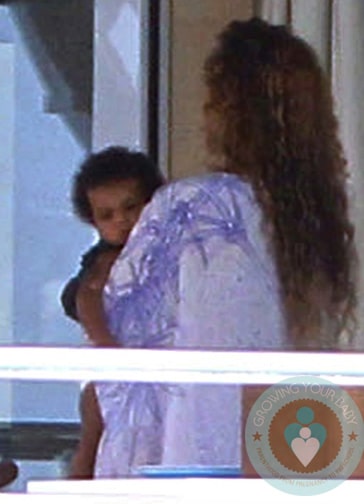 Beyonce with daughter Blue Ivy vacationing in the South of France