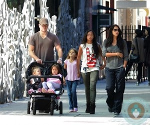 Matt Damon, Luciana Bozan Barroso, Alexia Barroso, Isabella Damon, Gia Zavala Damon, Stella Zavala Damon