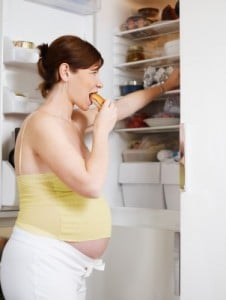 pregnant woman eating