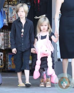 Angelina Jolie Takes Her Kids Shopping For Halloween Costumes