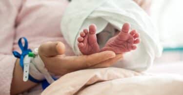 baby and mom in hospital