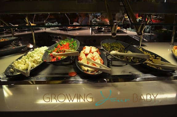 Allure of the Seas - Windjammer buffet