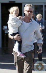 Eric Dane out with daughter Billie Beatrice in LA