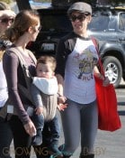 Jillian Michaels and Heidi Rhoades take Lukensia and Phoenix to Malibu Farmer's Market in Malibu