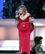 A Very Pregnant Jennifer Nettles 2012 CMA Country Christmas