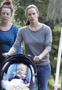 Jennifer Garner Takes Samuel On Her Coffee Run