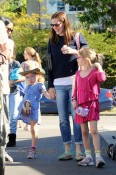 Jennifer Garner dotes over her daughters Violet and Seraphina as they spend some quality time together at a Los Angeles Farmer's Market