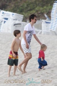 Actress Kate Hudson and fiance Muse singer Matthew Bellamy are spotted with their kids Ryder and Bingham while on holiday in on Miami