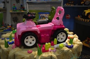 Mega Bloks pink Jeep ride ons