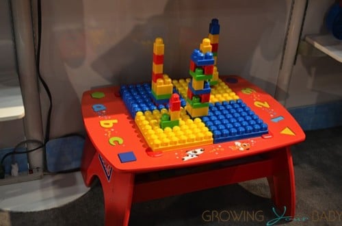 MegaBloks Giant Play Table