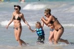 Ashlee Simpson Showing Off Her Bikini Body In Hawaii