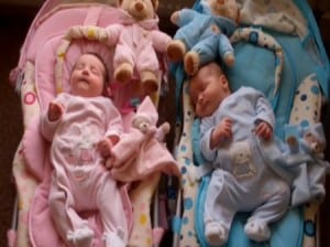 UKs Heaviest Twins Hannah & Thomas