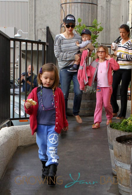 Jennifer Garner takes her kids, Violet, Seraphina and Sam, to an early breakfast in Santa Monica