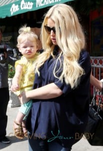 Pregnant actress and singer Jessica Simpson and sister Ashlee Simspon take their children Maxwell Johnson and Bronx to Don Cuco Mexican Restaurant in Studio City