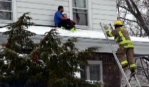 Niagara resident Antwan Moore rescues a toddler on roof