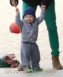 Ben & Jen Take The Kids To A Park