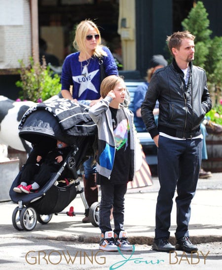 Kate Hudson & Family Take A Stroll Through Tribeca