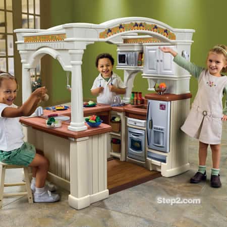 step 2 walk in play kitchen