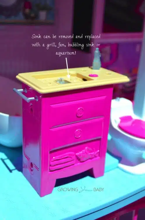 Barbie 2015 Dream house - bathroom vanity without sink