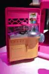 Barbie Pop-up Camper - kitchen