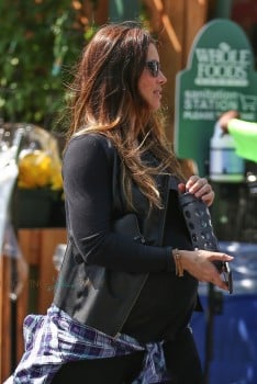 A pregnant Jessica Biel out in LA