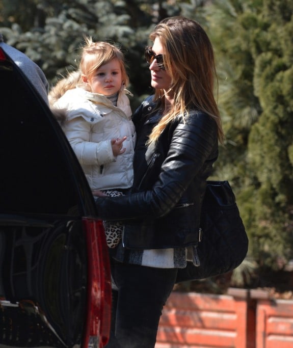 Gisele Bundchen out in NYC with daughter Vivian Brady