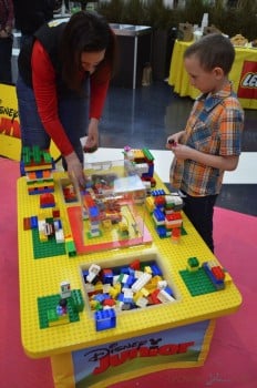 Magic of Play Lego Duplo Mall Booth - creating new things