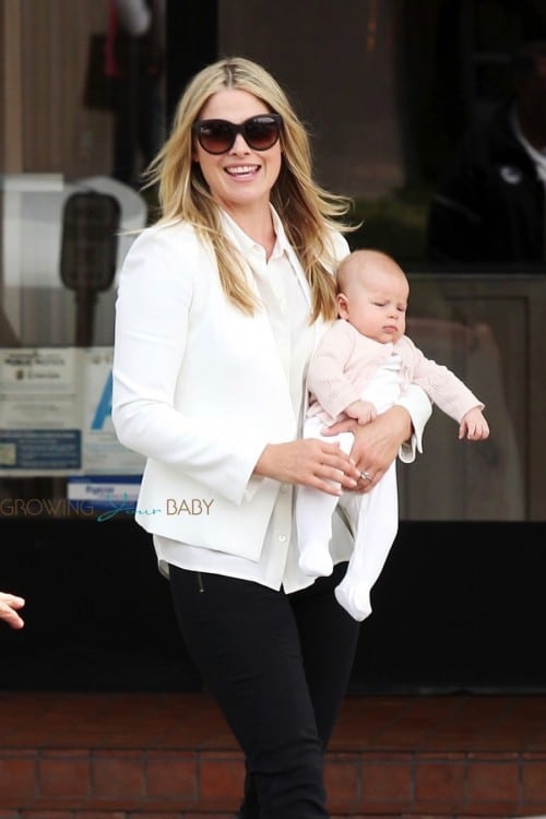 Ali Larter Steps Out With Her Daughter Vivienne!