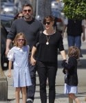 Ben Affleck and Jennifer Garner grab Ice Cream with daughter Seraphina and Violet