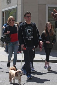 Kelly Ripa with sons Michael and Joaquin Consuelos out in NYC