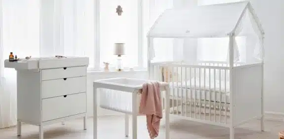 Stokke Home flexible newborn system - infant nursery