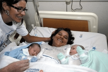 Surrogate Grandma Gives Birth to Grandsons