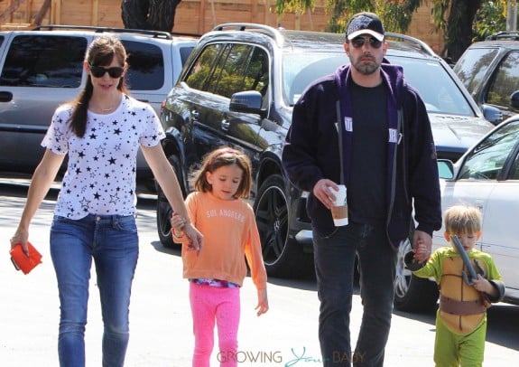 Ben Affleck and Jennifer Garner with kids Samuel and Seraphina at the Farmer's Market