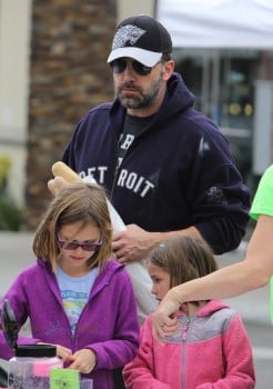 Ben Affleck at the market with kids Seraphina and violet
