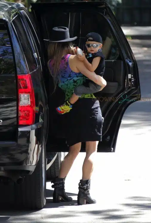 Fergie out in LA with son Axl Duhamel