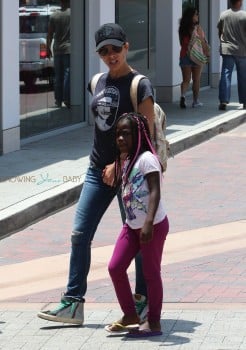 Jillian Michaels with daughter Lukensia at Malibu Country Mart