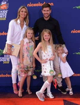 Steven Gerrard and Alex Curran with daughters Lexie, Lilly-Ella and Lourdes at 2015 Nickelodeon Kid's Choice Sports Awards