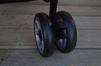 Summer Infant 3DFlip Convenience Stroller - back wheels