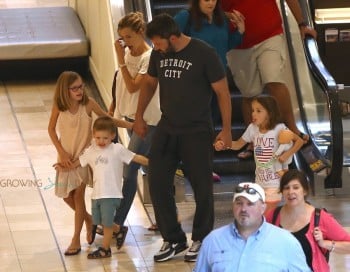 Ben Affleck & Jennifer Garner out in Atlanta, Georgia with their kids Seraphina, Samuel and Violet