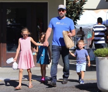 Ben Affleck with kids Violet, Seraphina and Samuel at the market in Pacific Palisades