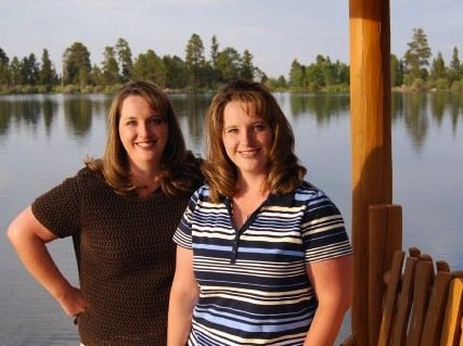 Identical twin sisters Kerri Bunker and Kelli Wall