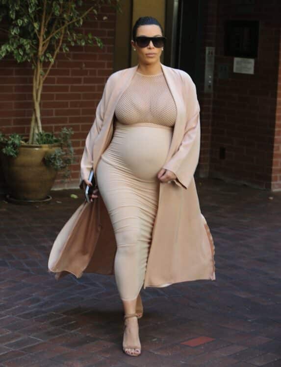Pregnant Kim Kardashian Leaving A Medical Building