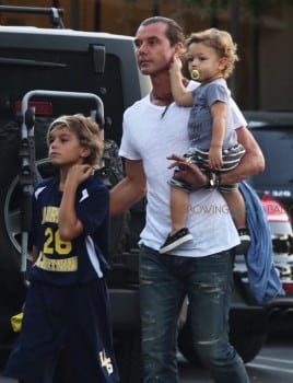 Gavin Rossdale out in LA with sons Apollo and Kingston