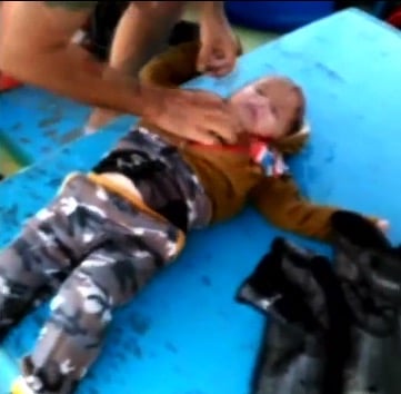 Turkish Fisherman Rescue Baby at Sea