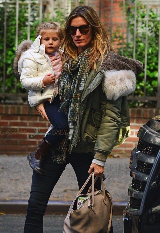 Gisele Bundchen returns home with daughter Vivian Brady after dinner at Extra Virgin