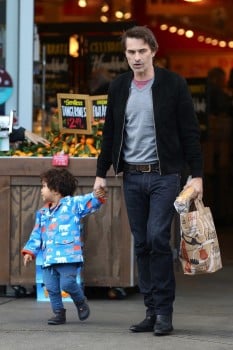 Actor Olivier Martinez Shops With Son Maceo in LA