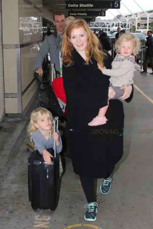 James Van Der Beek & wife Kimbery with kids Annabel, Olivia and Joshua at LAX